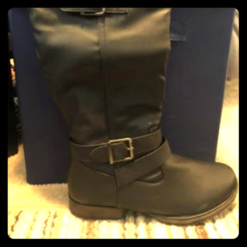 Black JustFab Boots